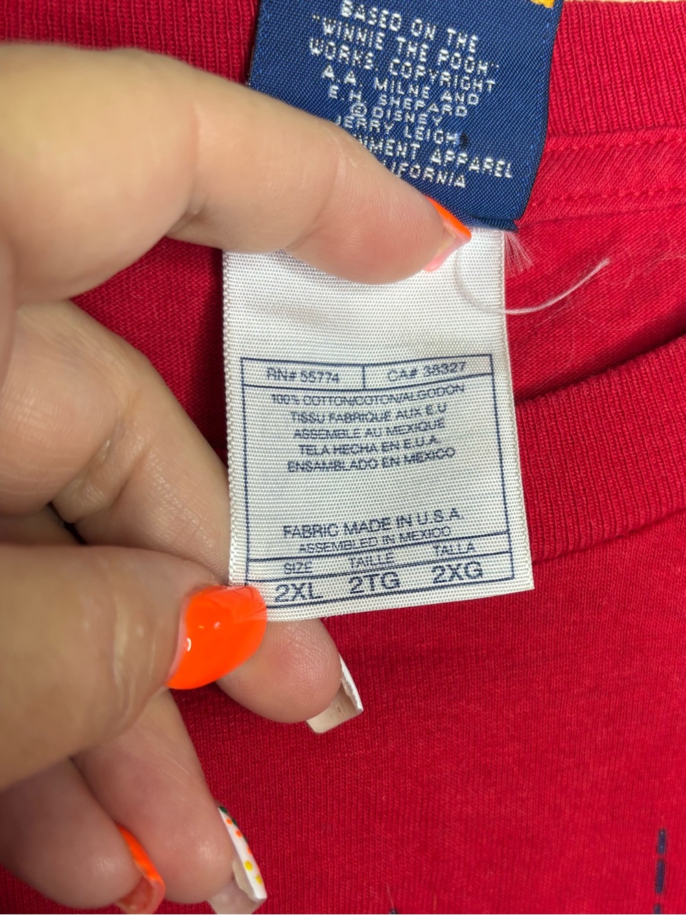 Disney Vintage Red Winnie the Pooh Starburst Flag Patriotic America T Size 2X - Picture 7 of 9